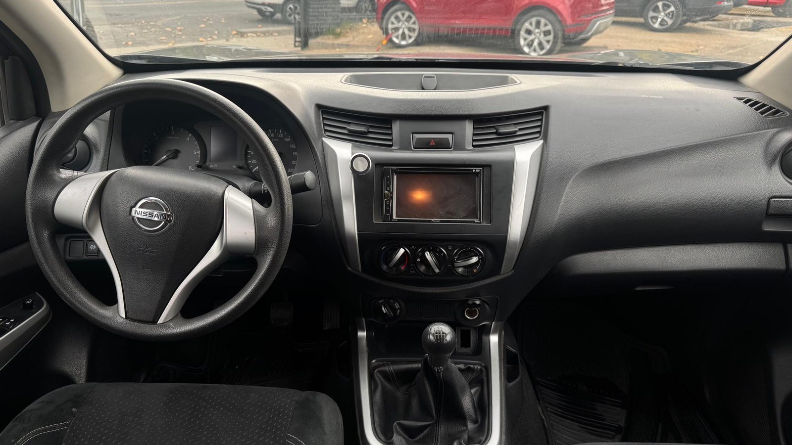 Nissan NP300 2018 - Imagen 5 de 15