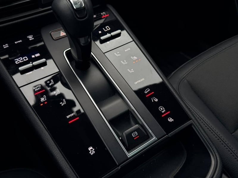 Porsche MACAN 2023 - Imagen 19 de 20
