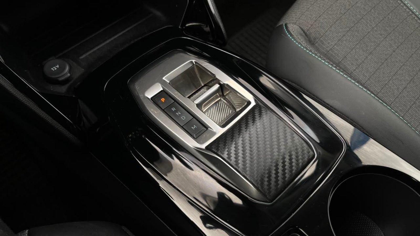 Peugeot 2008 2023 - Imagen 12 de 15