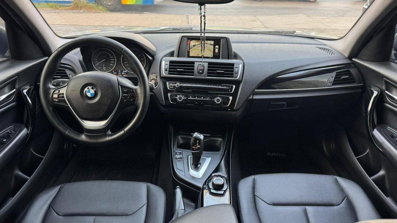 BMW 120i 2017 - Imagen 9 de 20