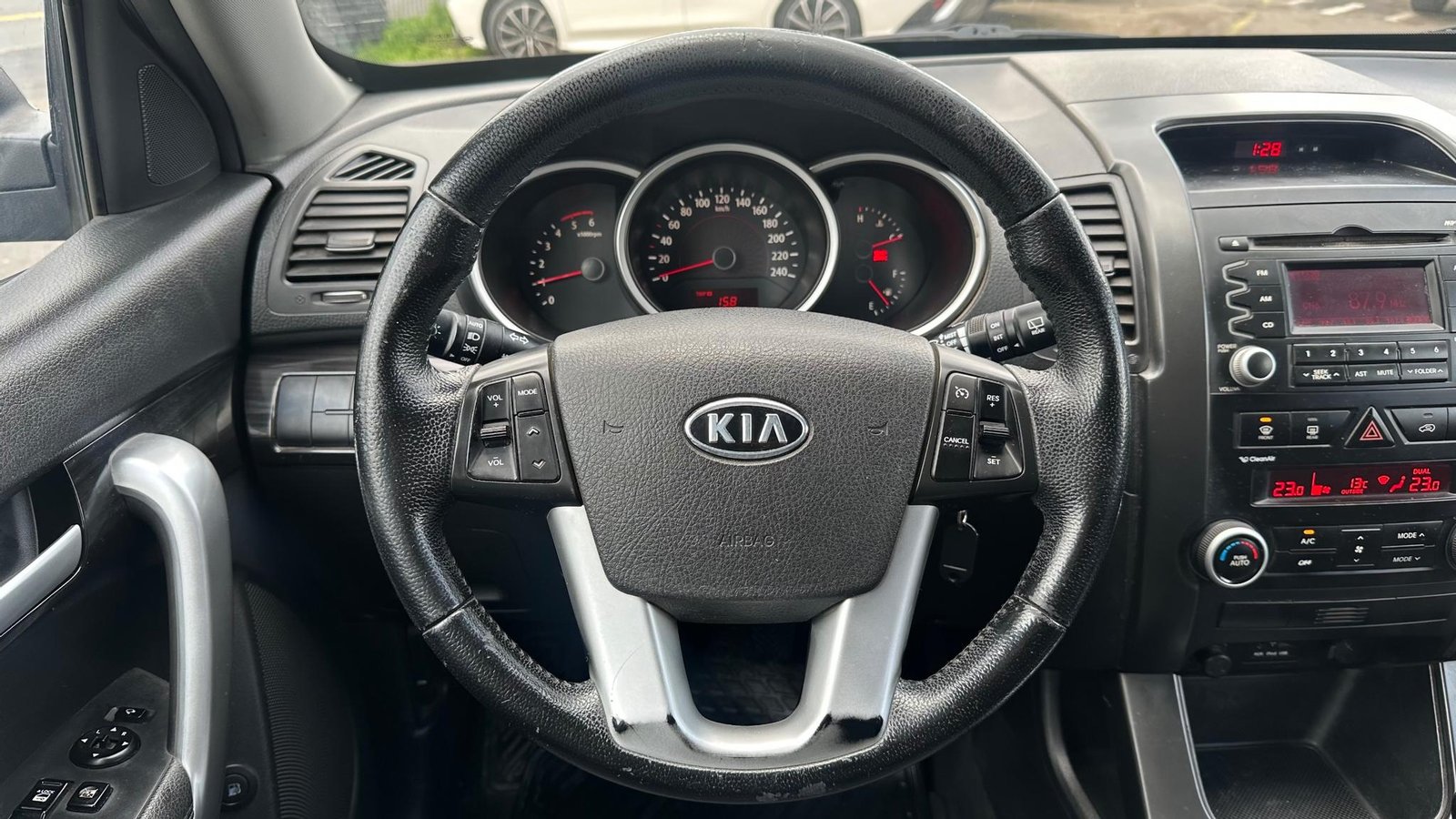 Kia SORENTO 2012 - Imagen 10 de 18