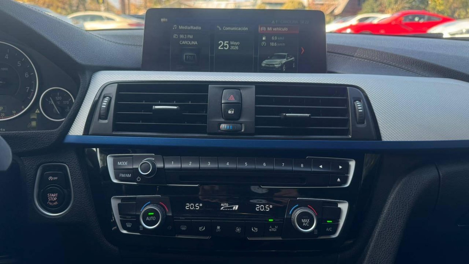 BMW 330i 2019 - Imagen 12 de 20