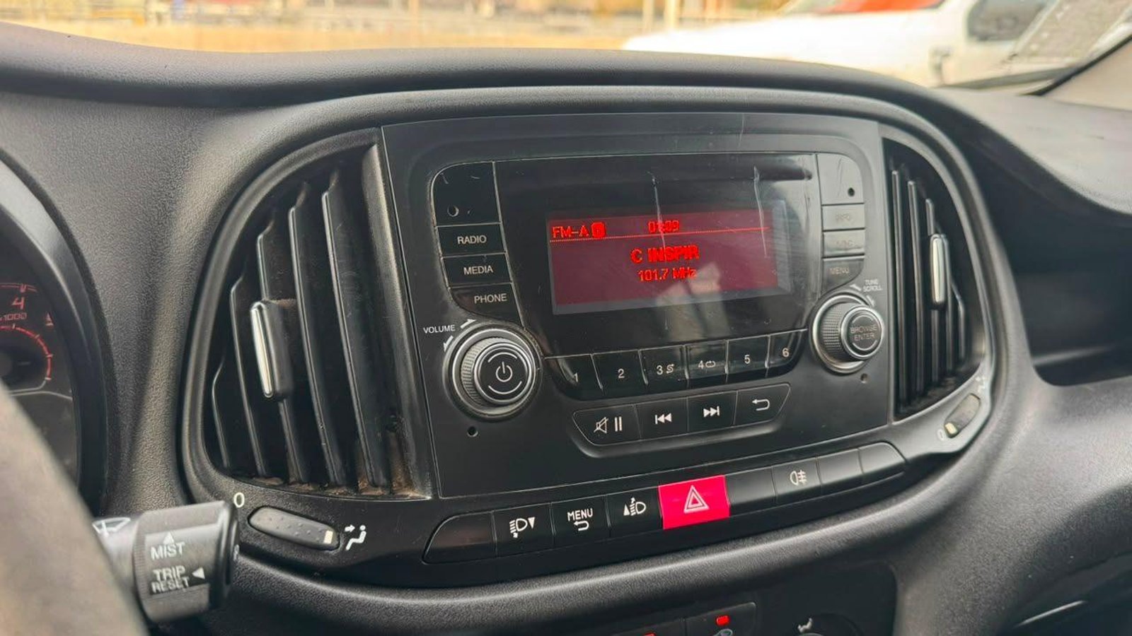 RAM VAN 1000 CARGO XL 1.6 2019 - Imagen 9 de 15