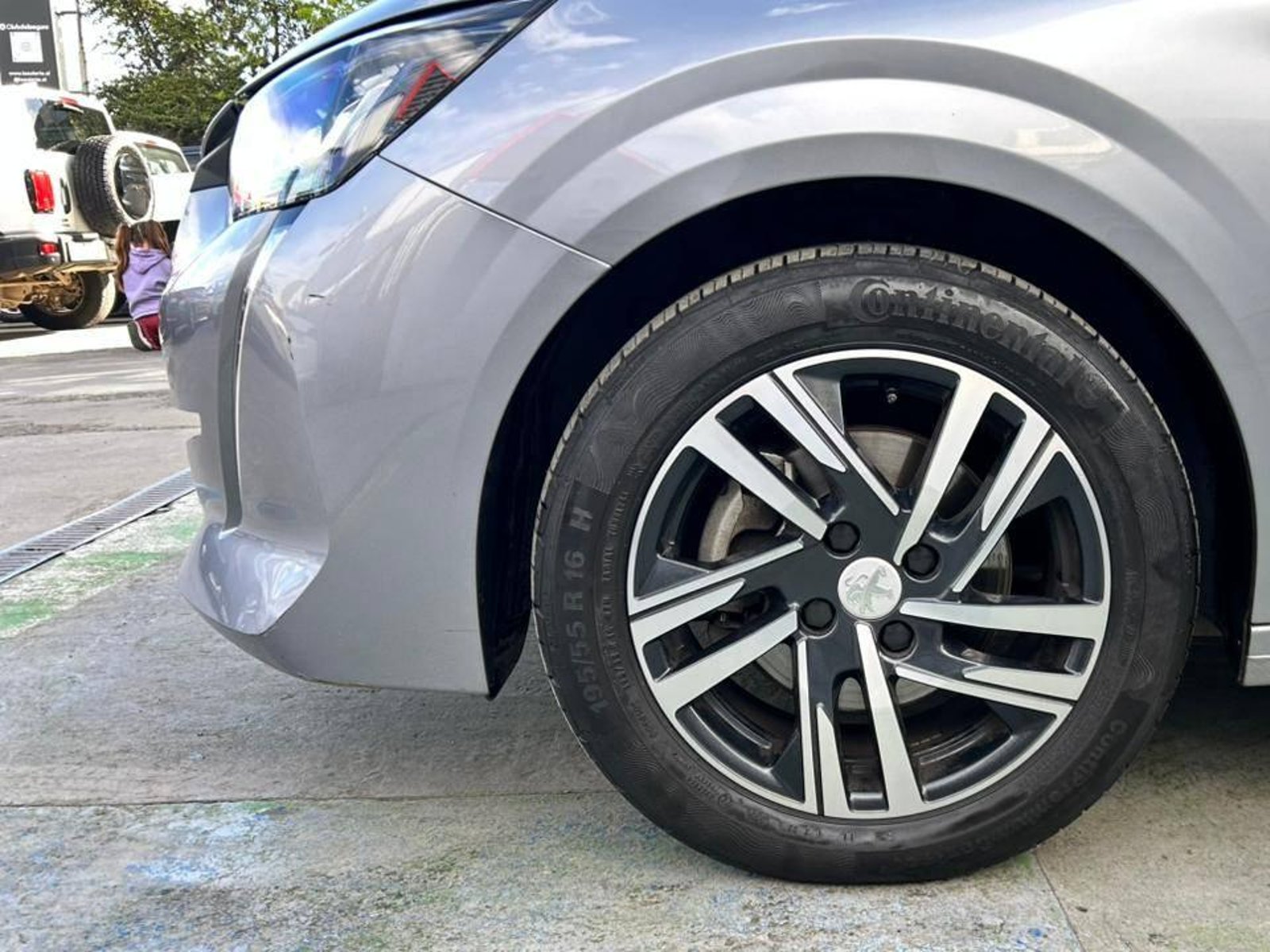 Peugeot 208 2023 - Foto 5 de 20