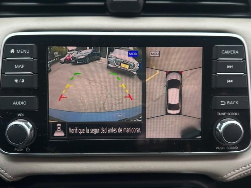 Nissan VERSA 2021 - Imagen 11 de 20