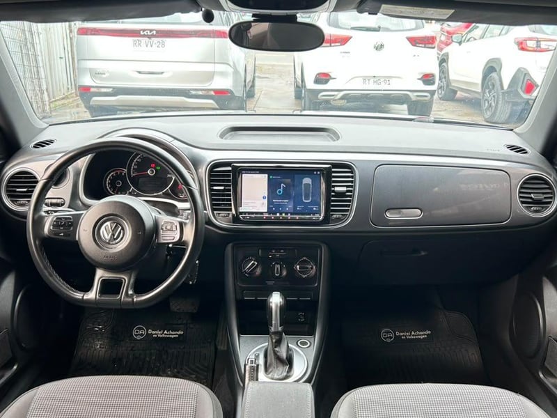 Volkswagen BEETLE 2015 - Imagen 9 de 20