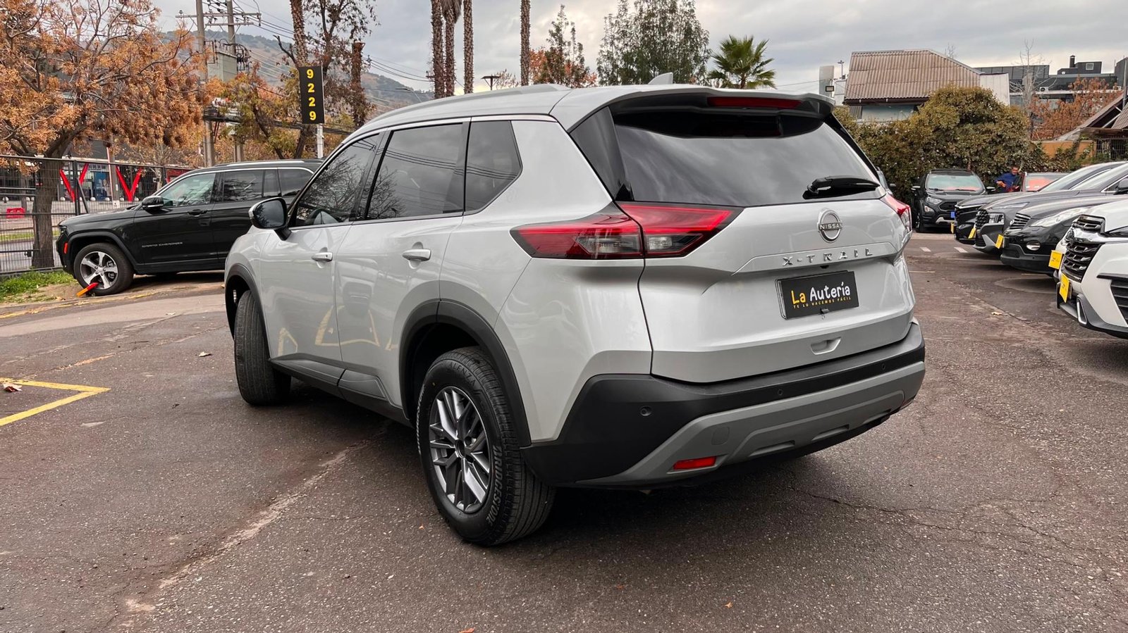 NISSAN X TRAIL 4X2 5P CVT 2.5 2023 - Imagen 3 de 20