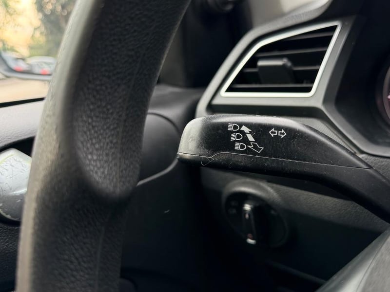 Volkswagen SAVEIRO 2023 - Imagen 17 de 19
