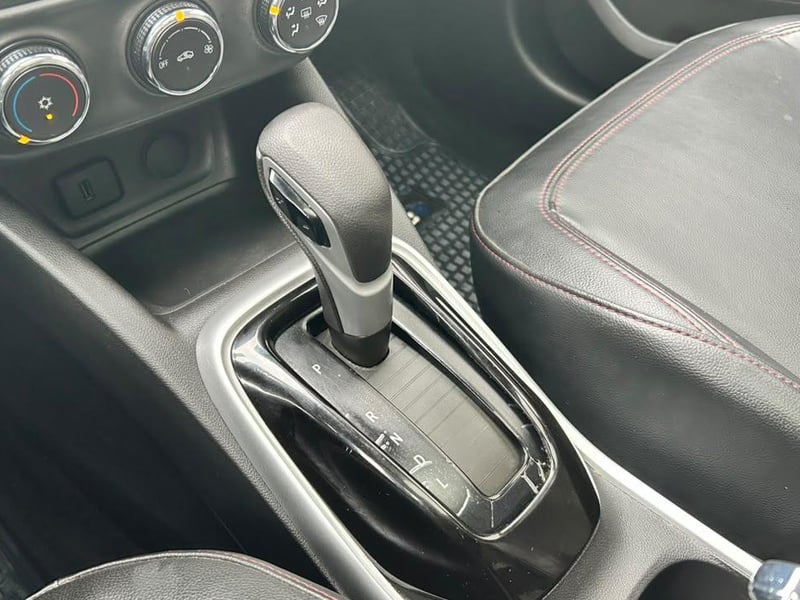 Chevrolet TRACKER 2024 - Imagen 14 de 20