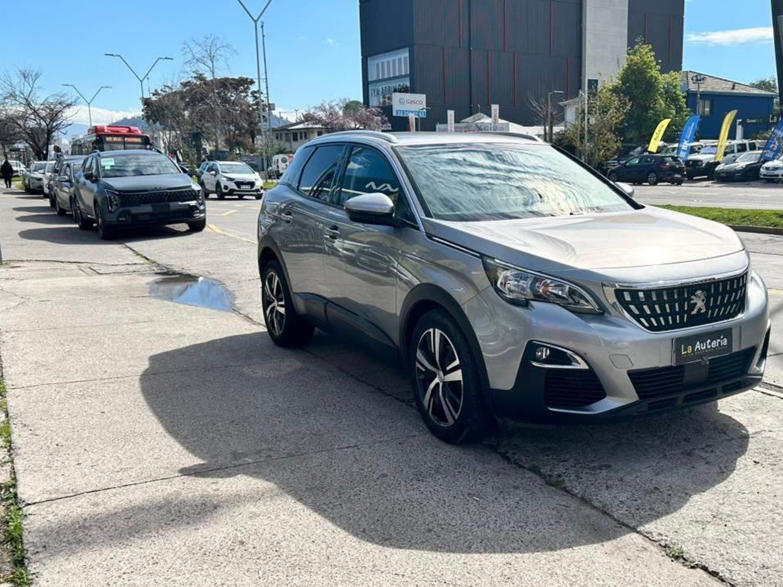 Peugeot 3008 2018 - Foto 2 de 20
