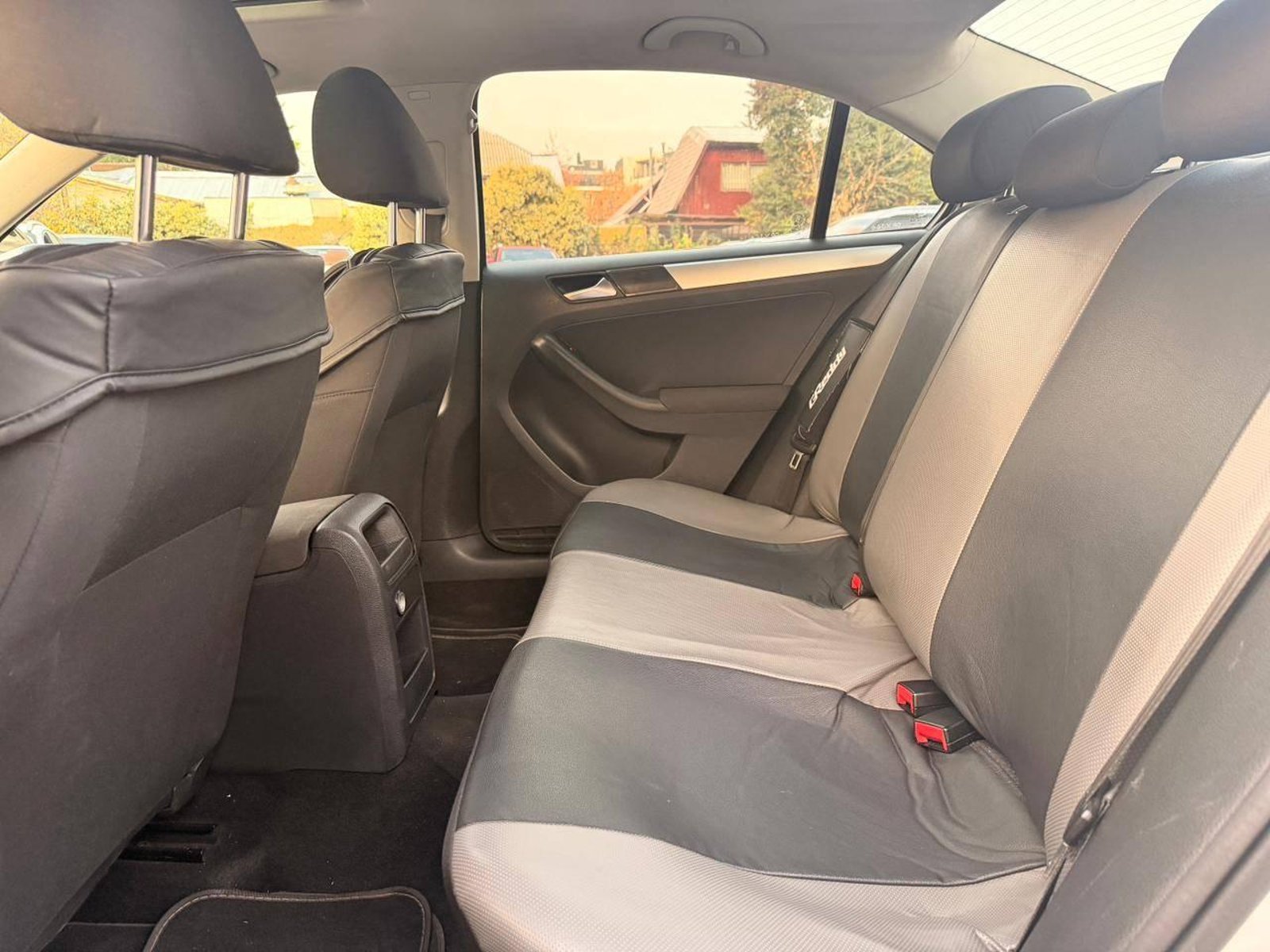 Volkswagen Vento 2012 - Imagen 14 de 17