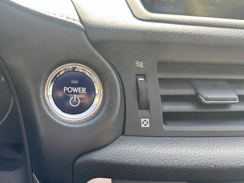 Lexus CT200H 2018 - Imagen 15 de 20