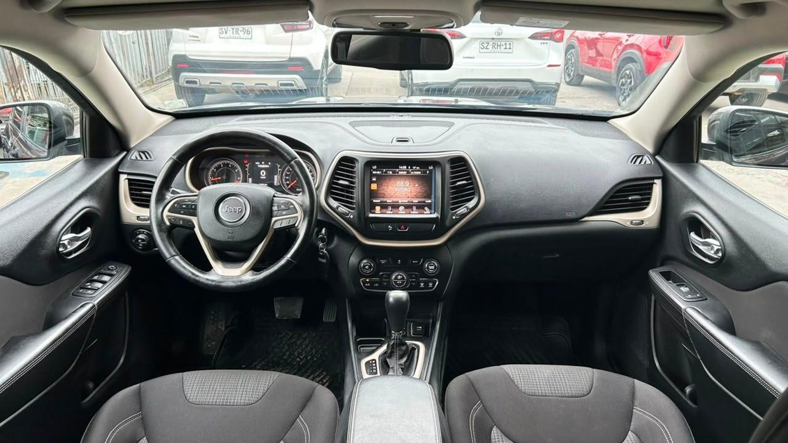 Jeep Cherokee 2016 - Imagen 12 de 20
