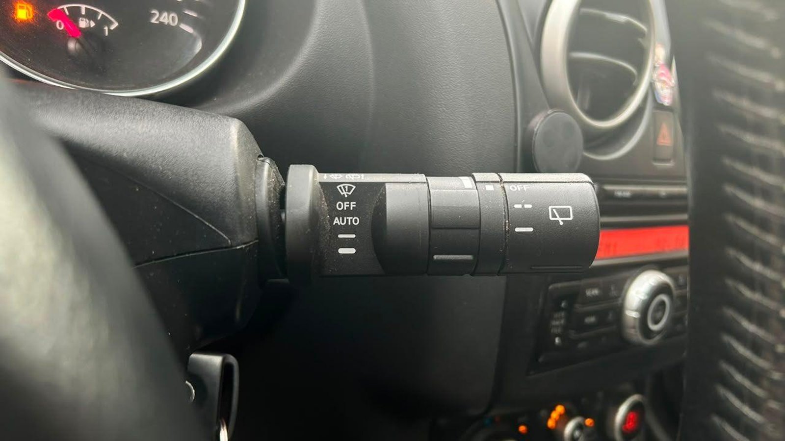 Nissan QASHQAI 2 2014 - Imagen 18 de 20