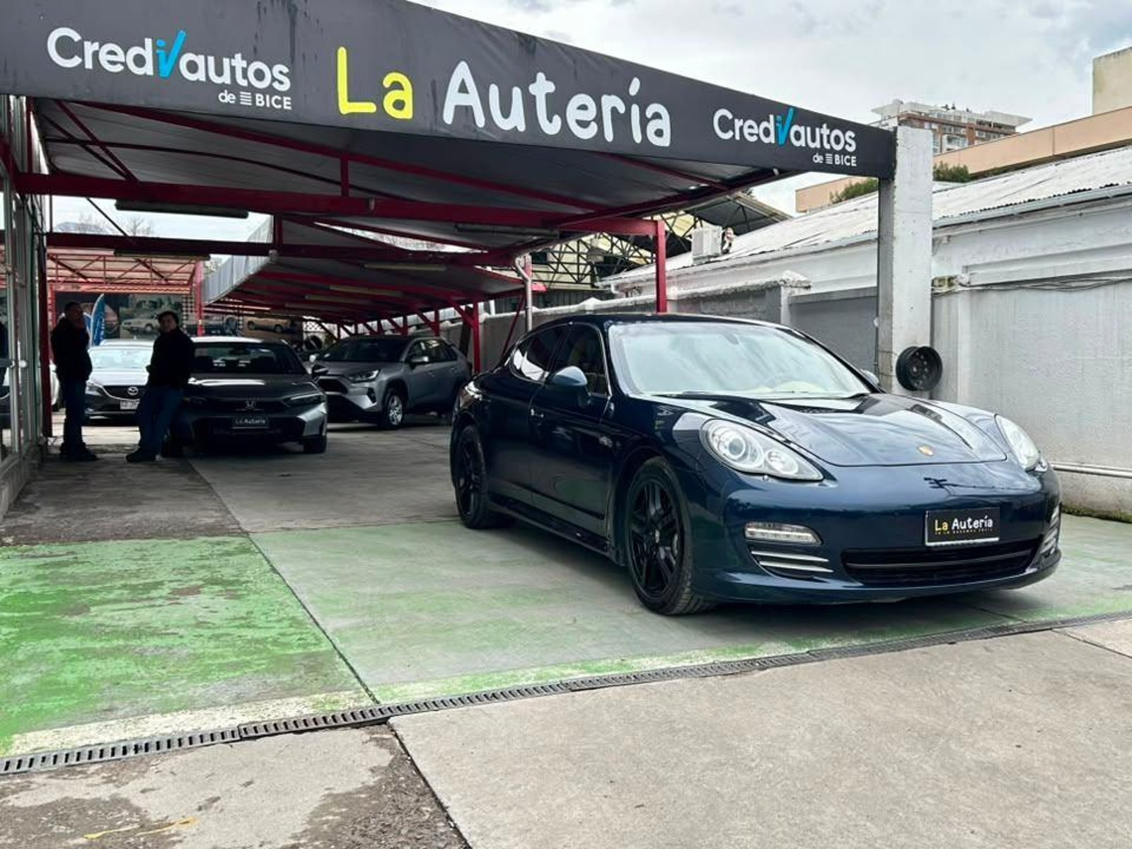 Porsche Panamera 4S 2012 - Foto 2 de 20