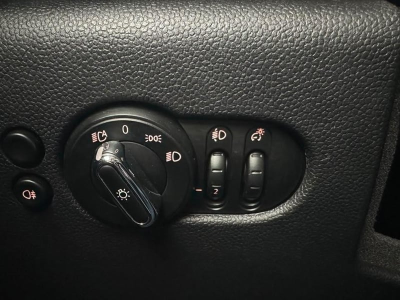 Mini COOPER 2024 - Imagen 19 de 20