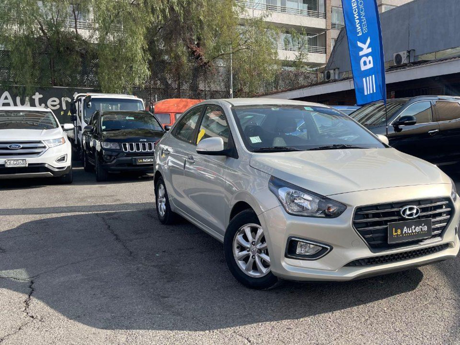 Hyundai VERNA 2020 - Foto 2 de 13