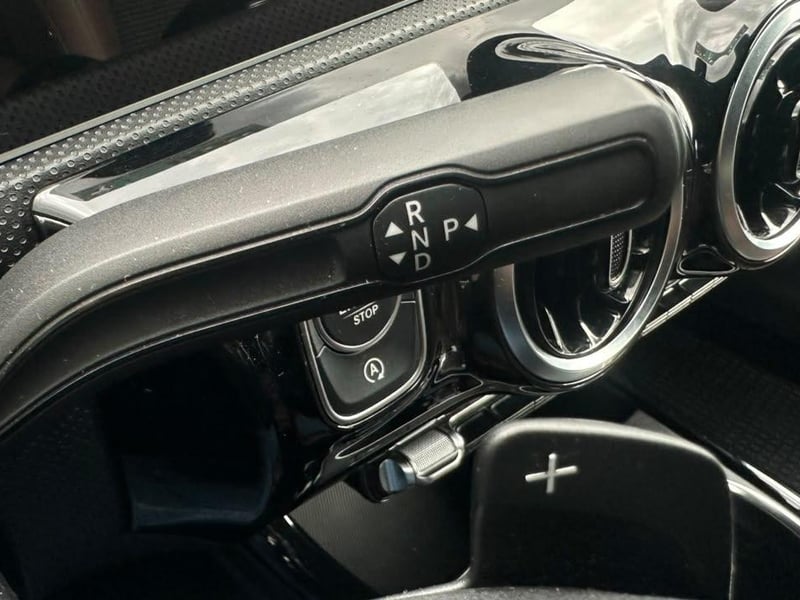 Mercedes-Benz A200 D HB 1.9 AUT 2020 - Imagen 17 de 20
