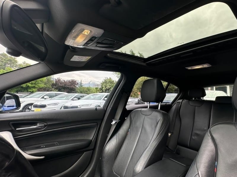 BMW 118D 2019 - Imagen 12 de 20