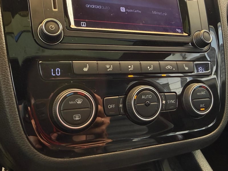 Volkswagen Scirocco 2018 - Imagen 11 de 19