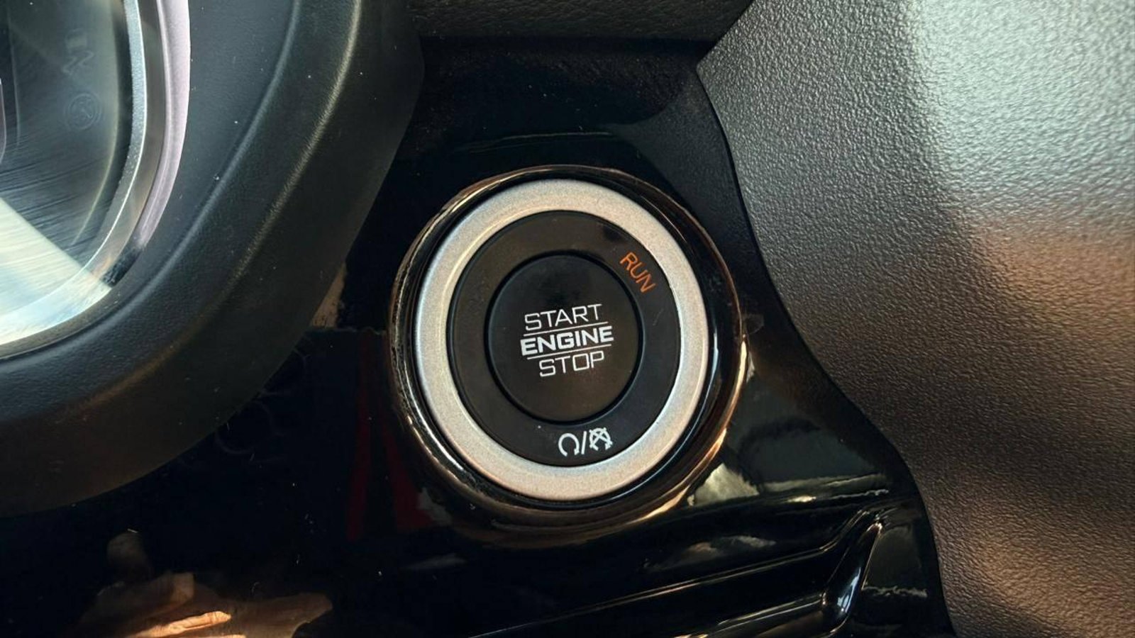 RAM 1500 2025 - Imagen 14 de 20