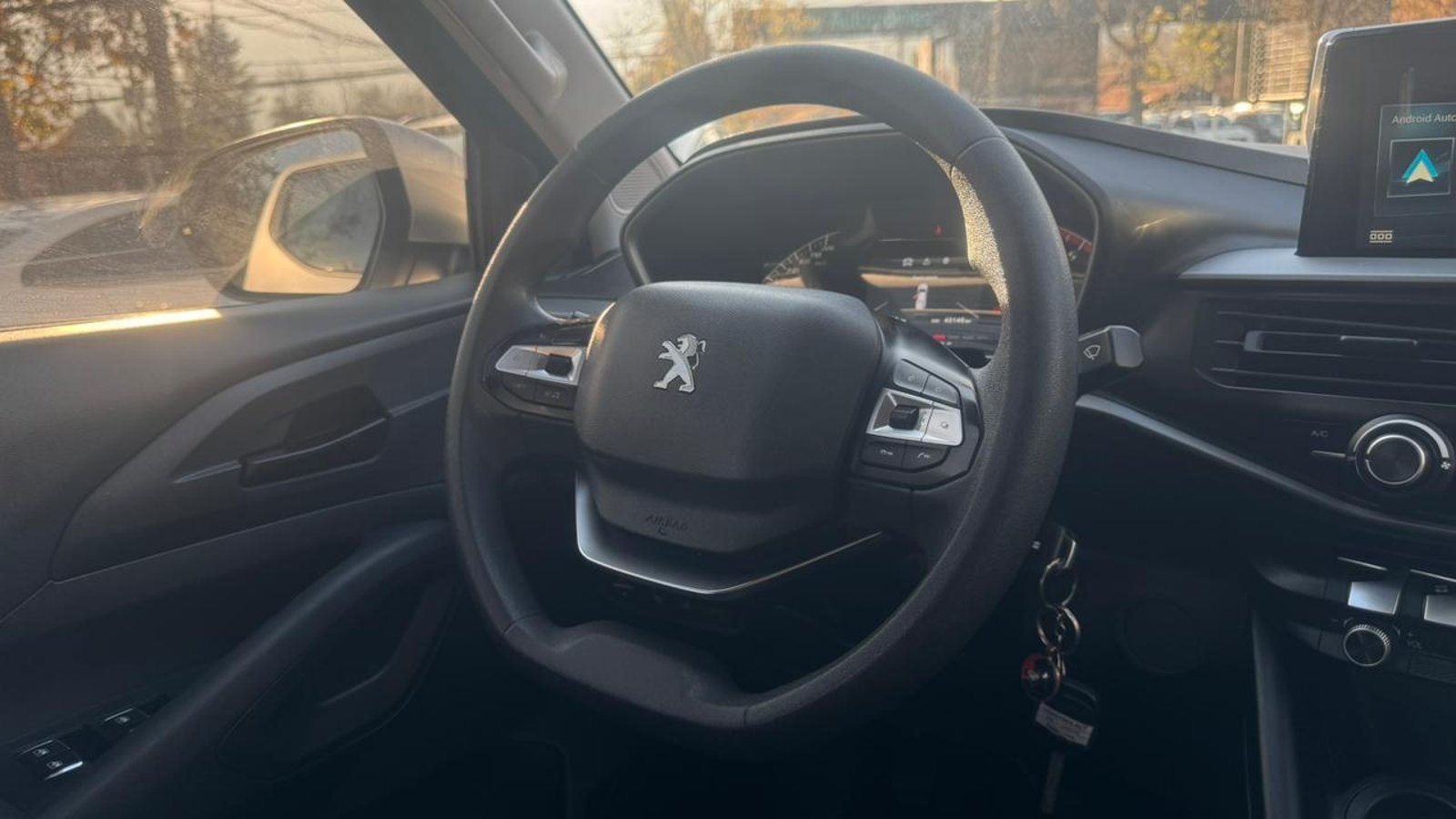 PEUGEOT LANDTREK 2024 - Imagen 9 de 20