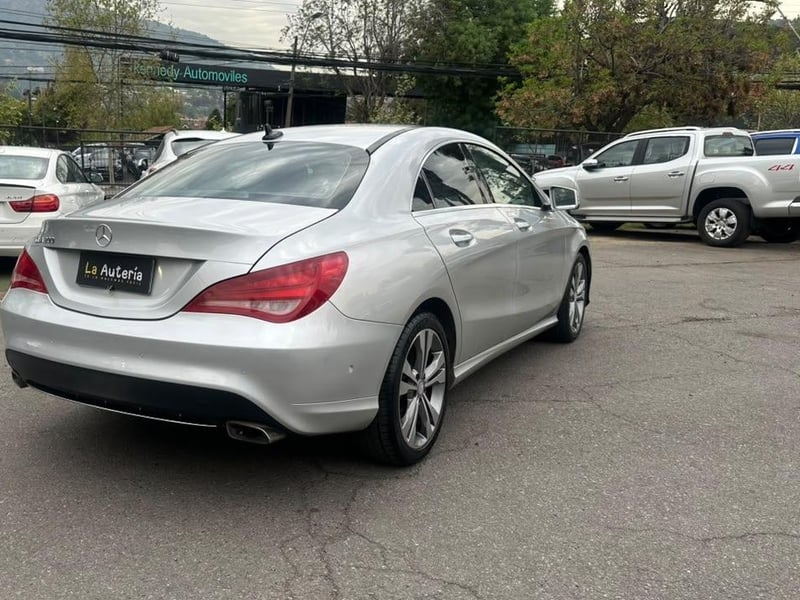 Mercedes-Benz CLA200 2013 - Imagen 4 de 20