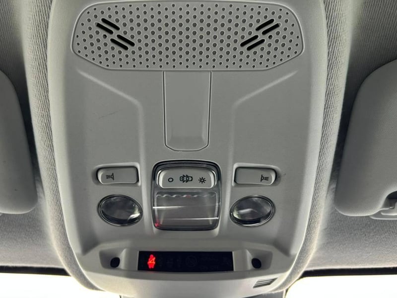 Peugeot 208 2024 - Imagen 19 de 20