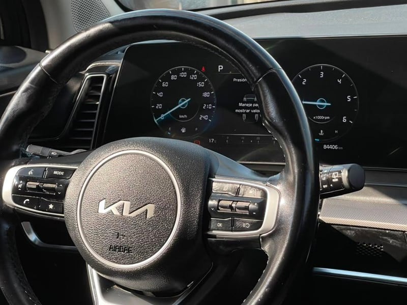 Kia NEW SPORTAGE 2022 - Imagen 9 de 16