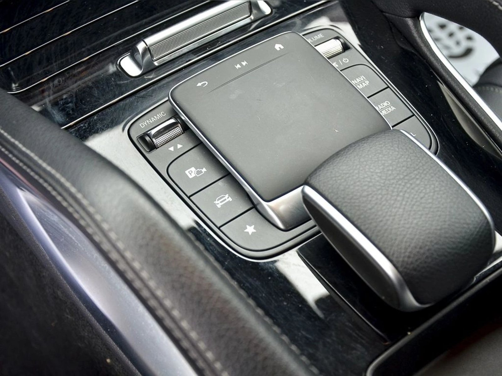 Mercedes-Benz Gle 300 2025 - Imagen 11 de 18