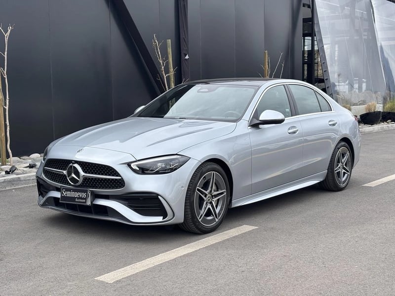 Mercedes-Benz C 200 2025