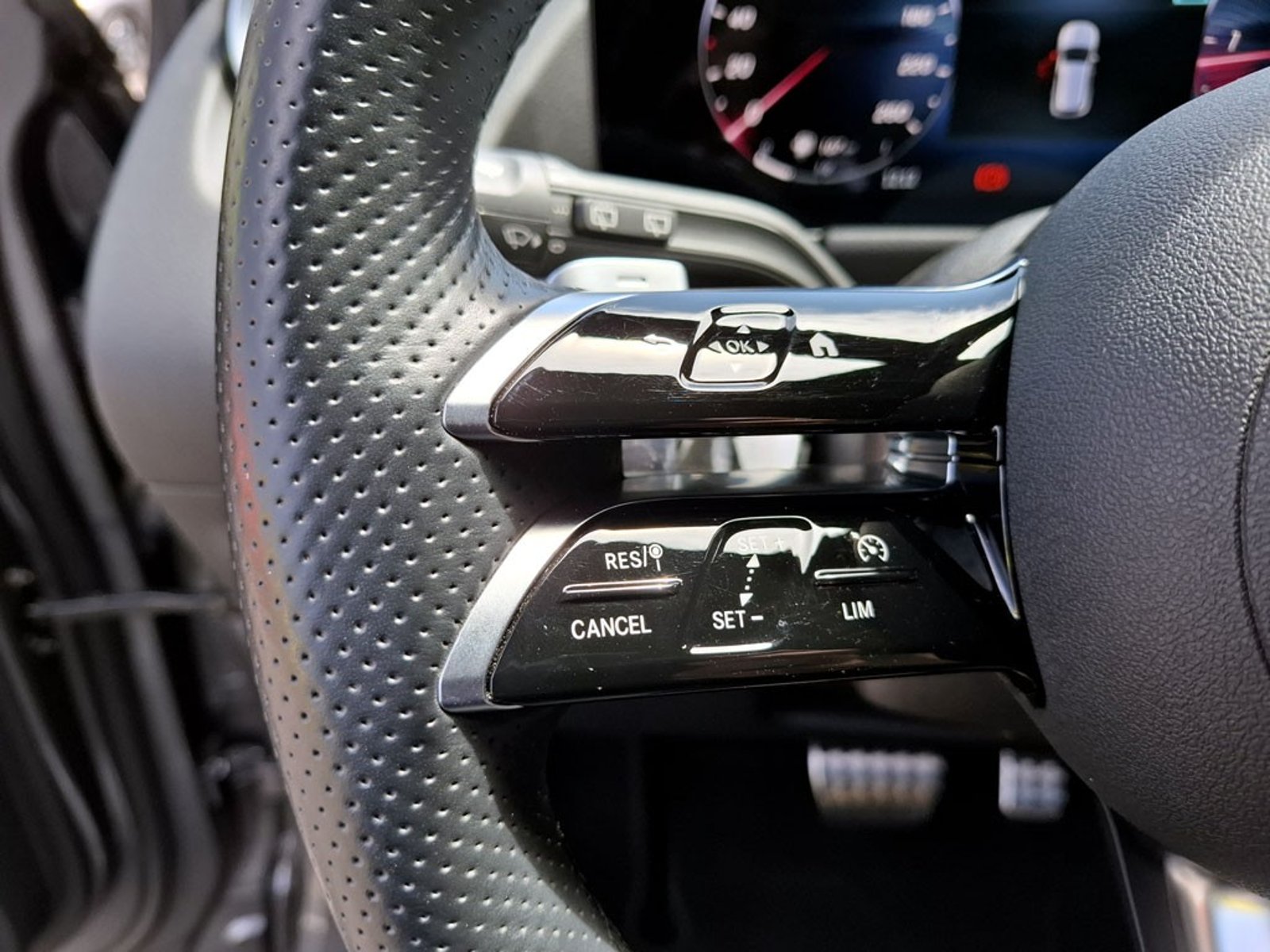 Mercedes-Benz Gla 220 2024 - Imagen 18 de 20