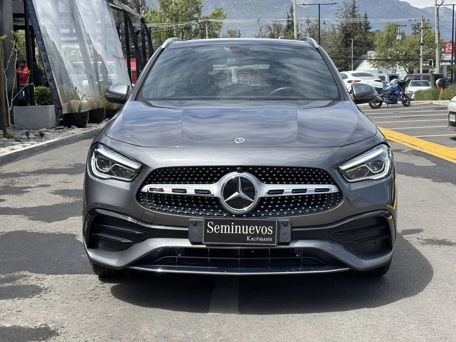 Mercedes-Benz Gla 220 D 2022 - Foto 2 de 14