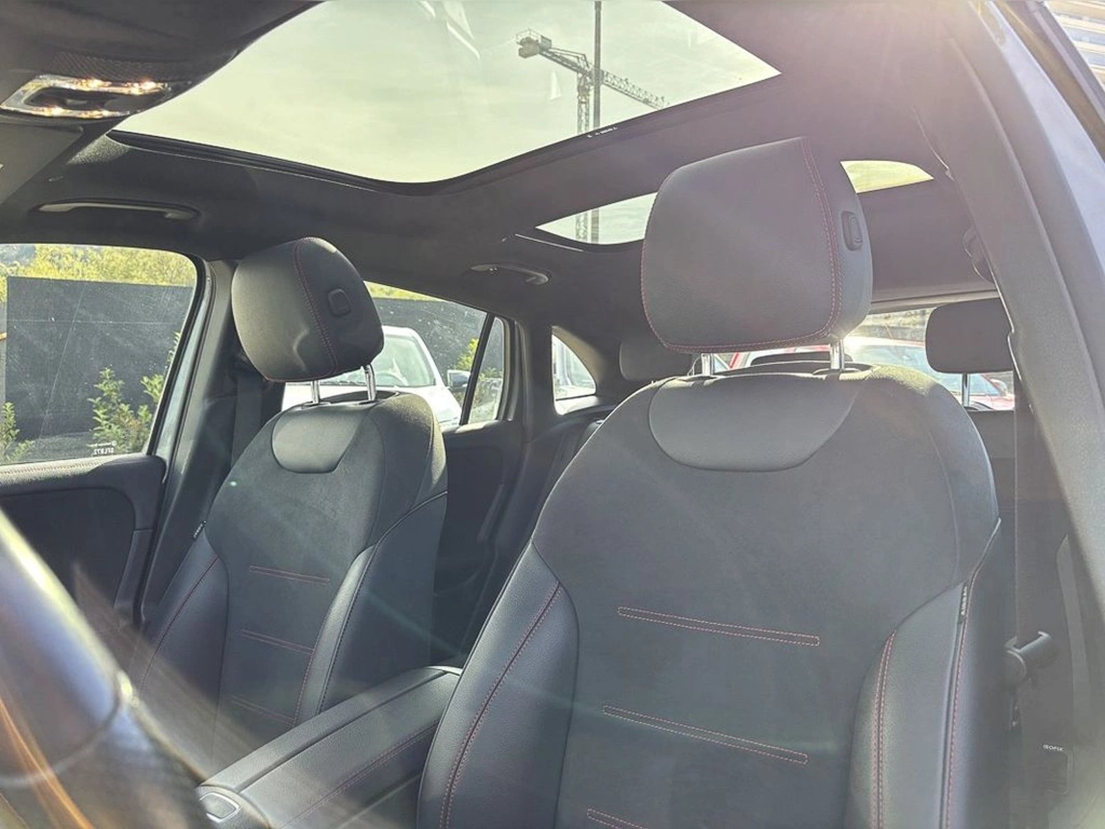 Mercedes-Benz Gla 220 2023 - Imagen 10 de 15