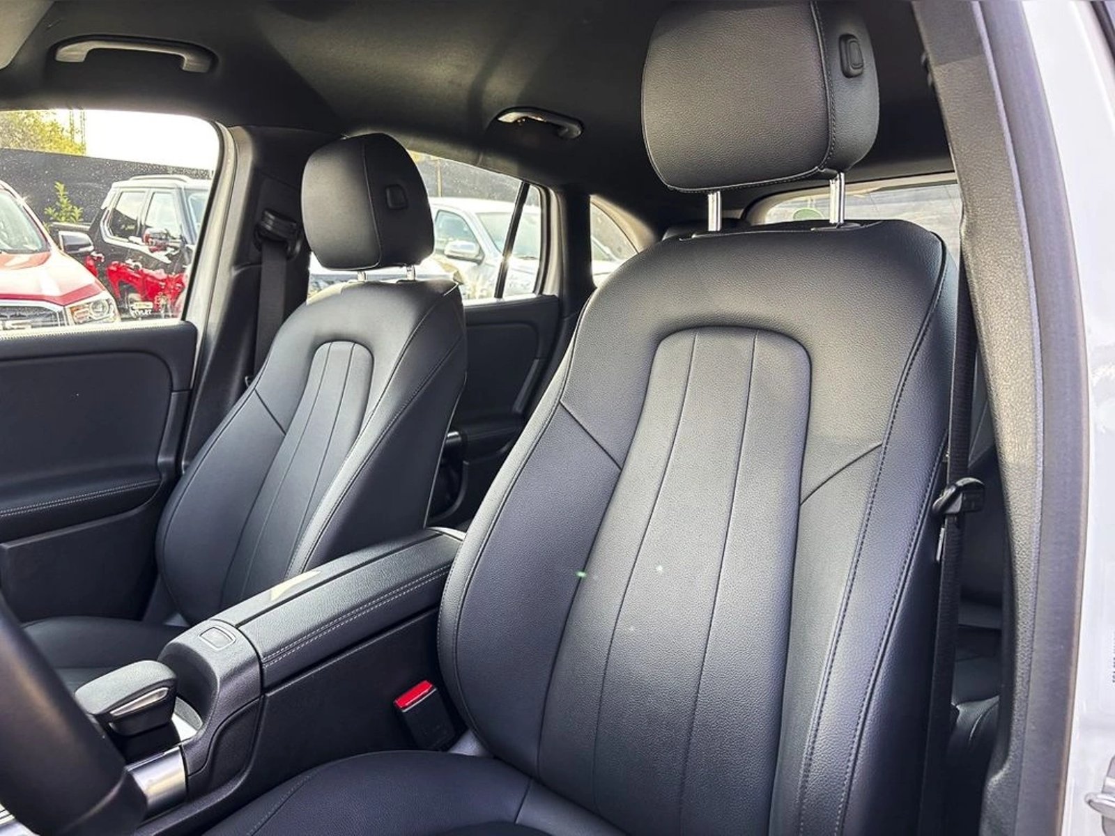 Mercedes-Benz Eqa 350 2023 - Imagen 11 de 17
