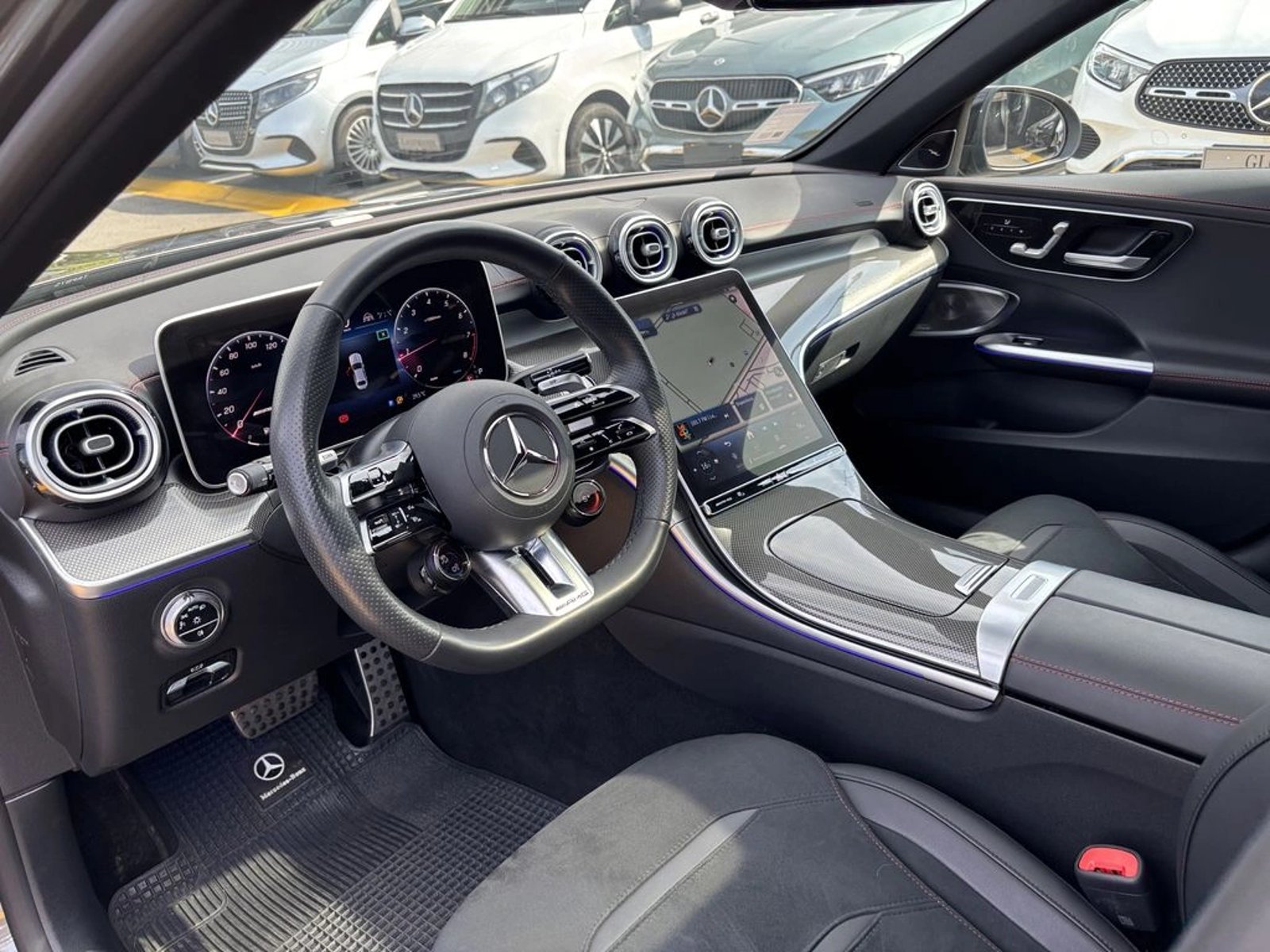 Mercedes-Benz C 43 2025 - Imagen 18 de 20
