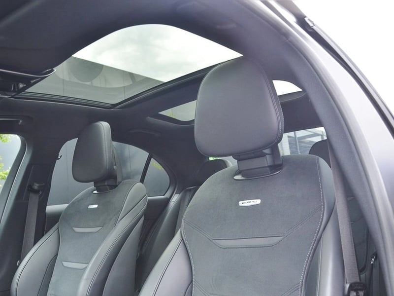 Mercedes-Benz C 63 2025 - Imagen 15 de 20