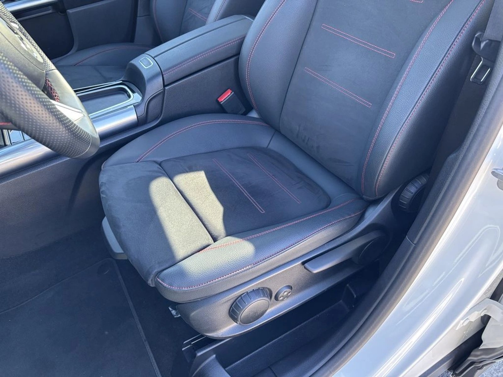 Mercedes-Benz Gla 220 2025 - Imagen 13 de 20