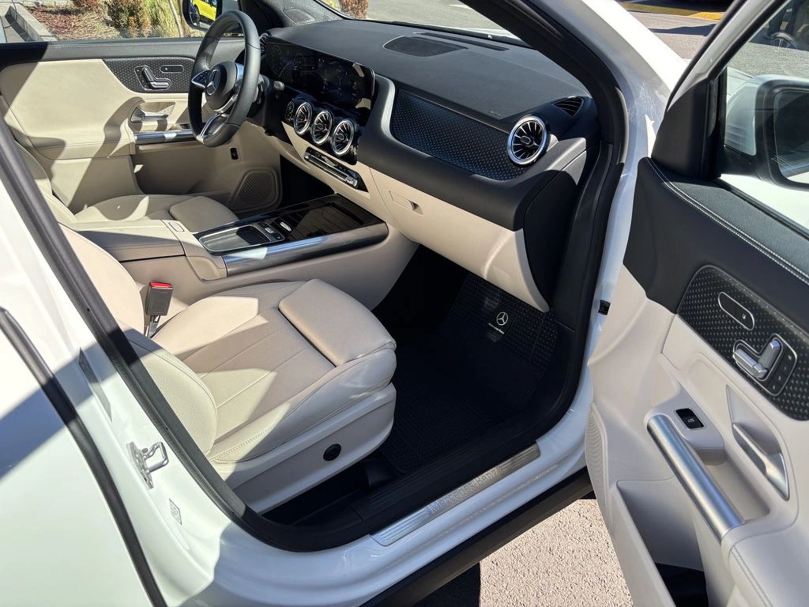 Mercedes-Benz Gla 200 2026 - Foto 5 de 20