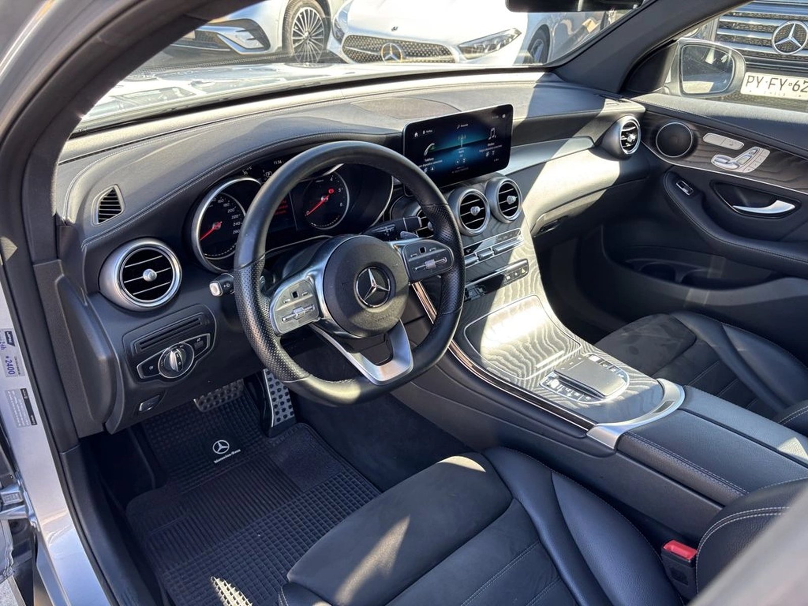 Mercedes-Benz Glc 300 2022 - Imagen 13 de 20