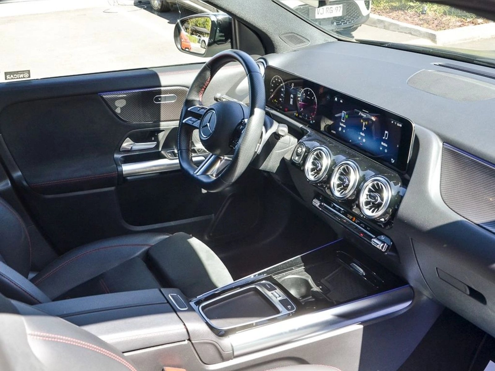 Mercedes-Benz Gla 220 2024 - Foto 3 de 8