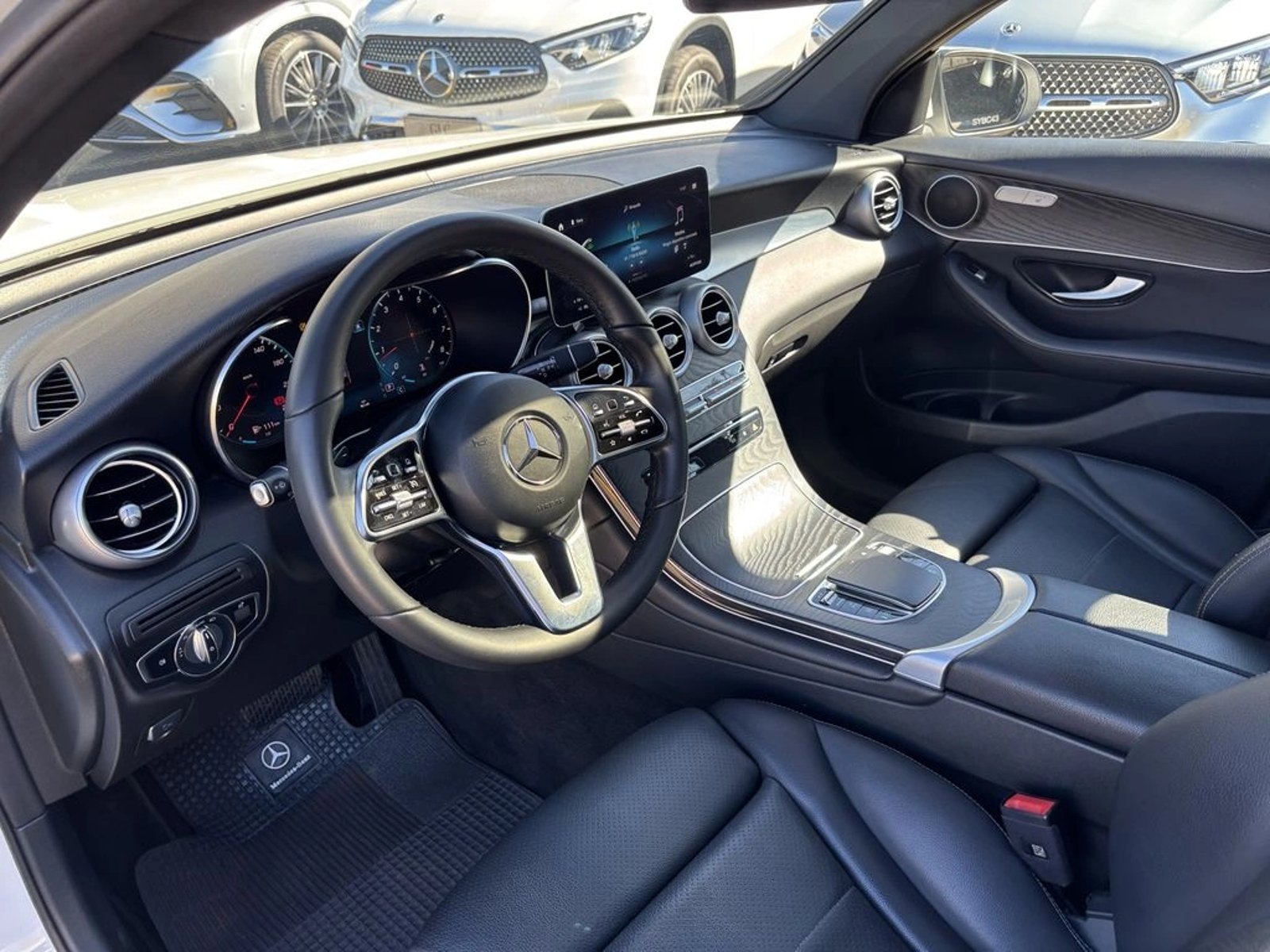 Mercedes-Benz Glc 200 2023 - Imagen 9 de 20