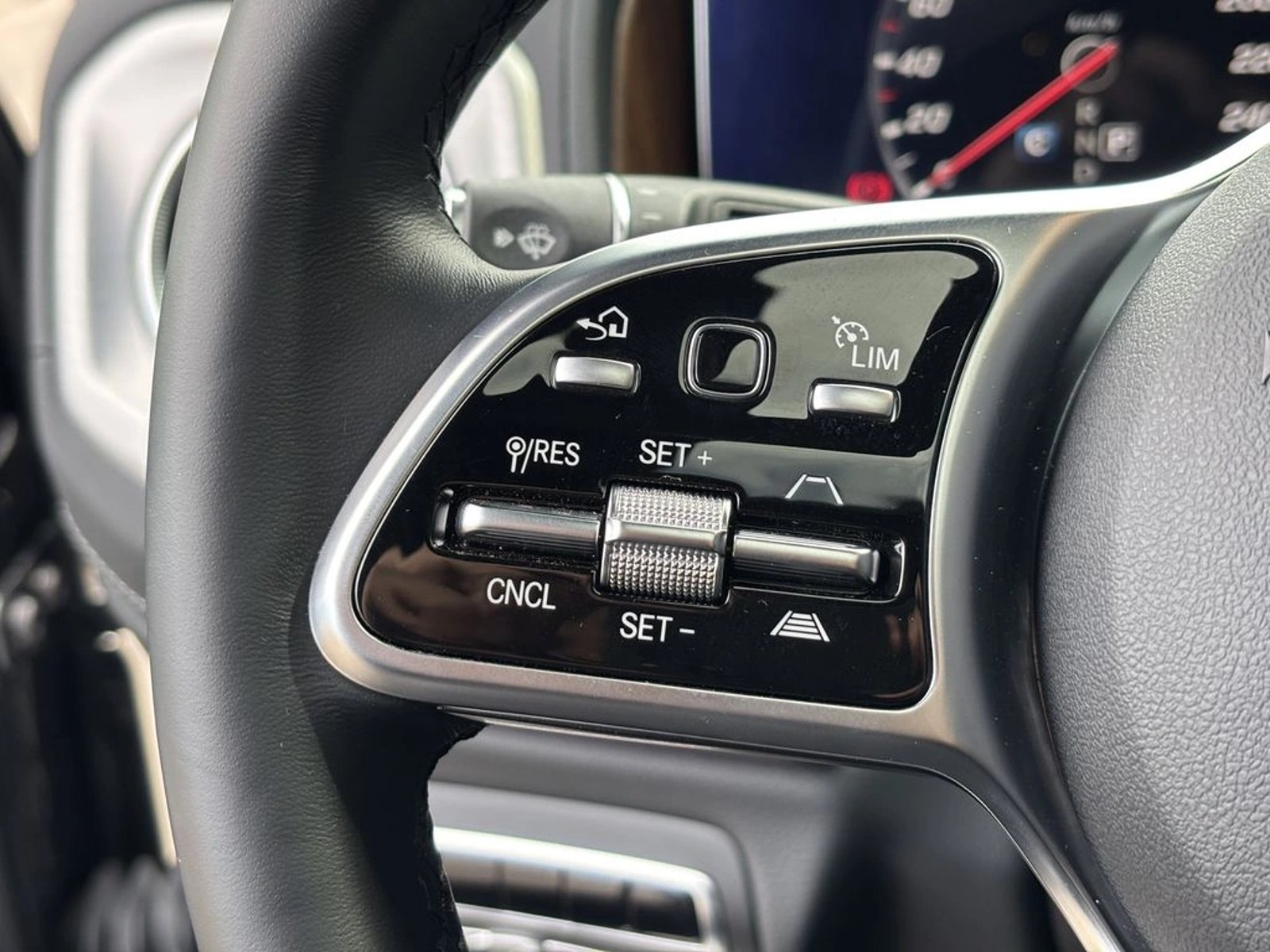 Mercedes-Benz G 500 2025 - Imagen 13 de 20
