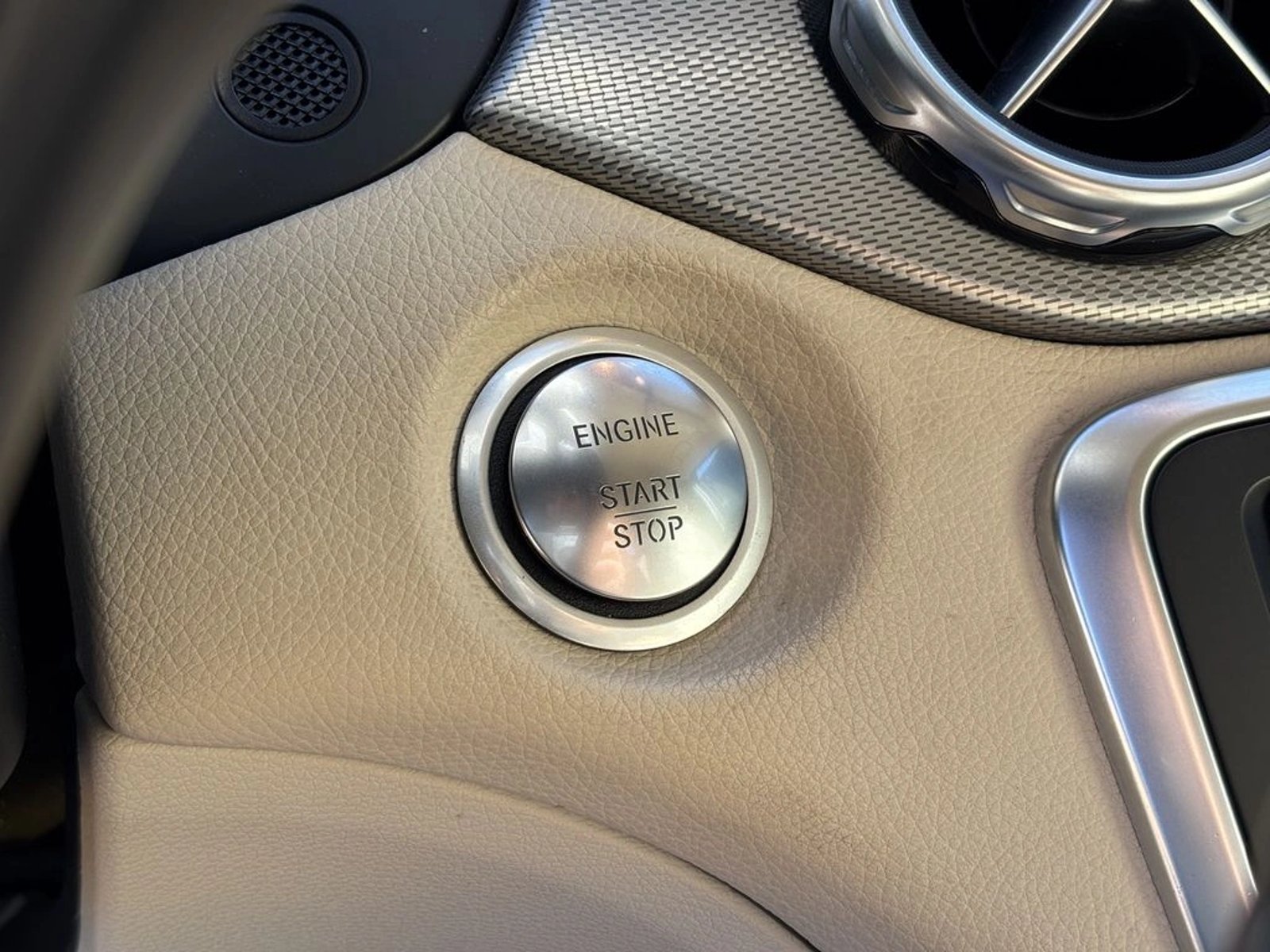 Mercedes-Benz Gla 200 2019 - Imagen 20 de 20