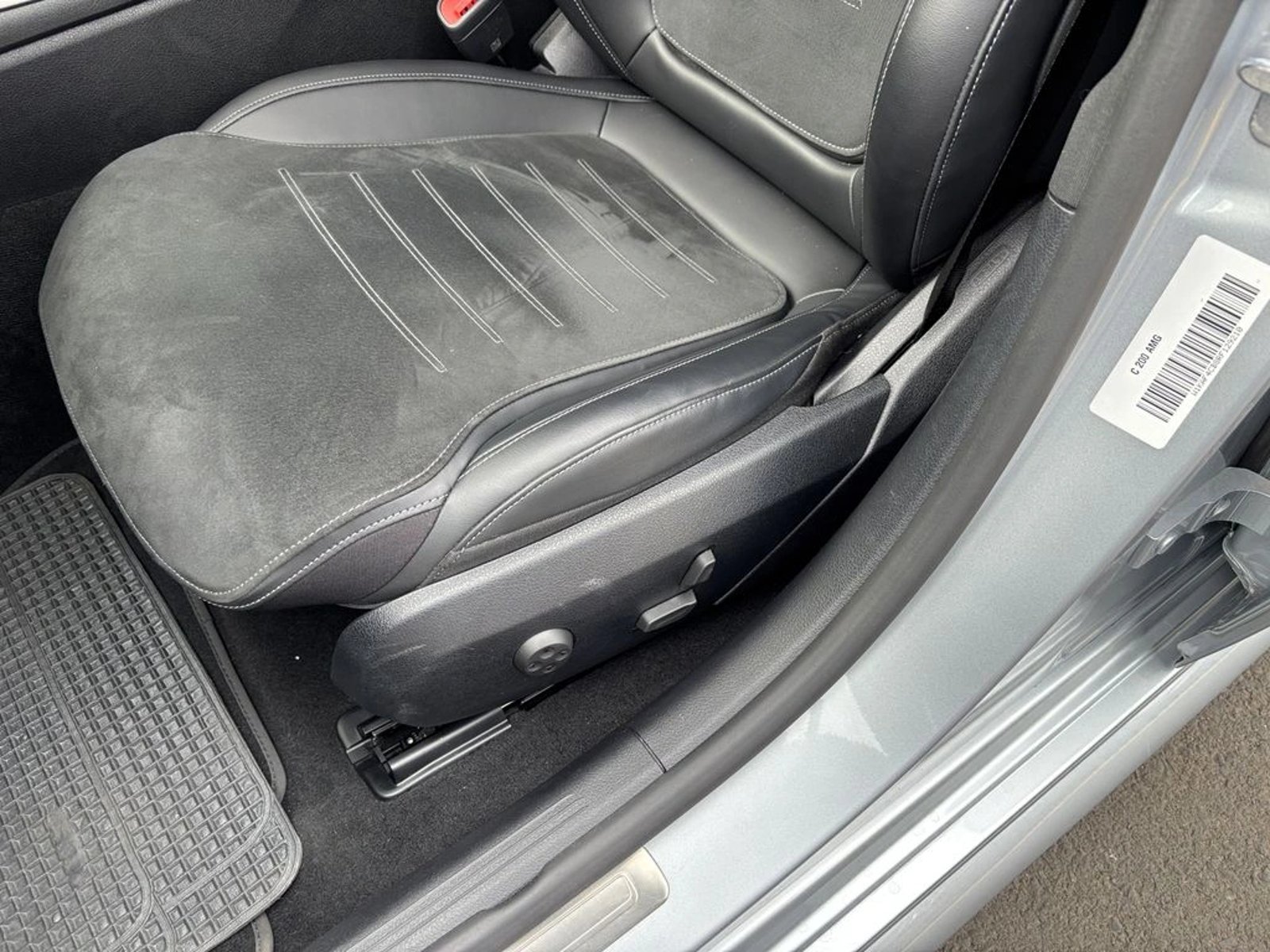 Mercedes-Benz C 200 2024 - Imagen 12 de 18