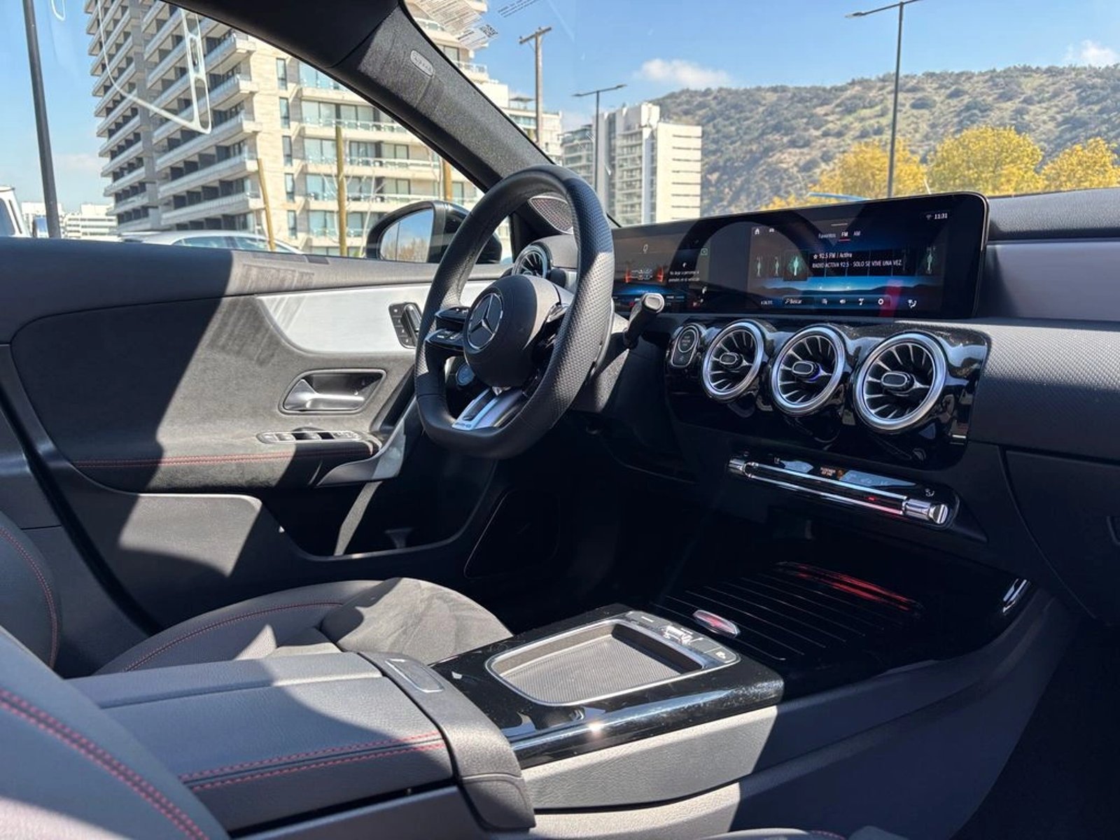 Mercedes-Benz A 35 Amg 2026 - Foto 5 de 20