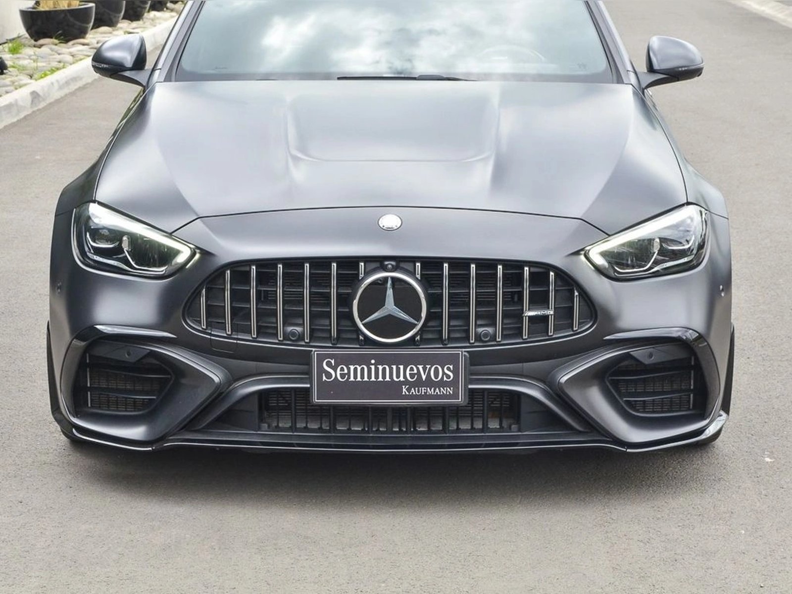 Mercedes-Benz C 63 2025 - Foto 3 de 20