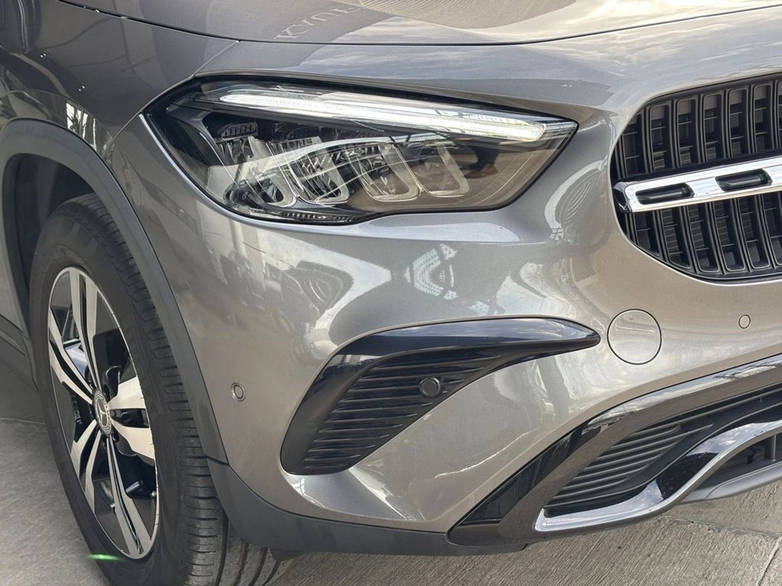 Mercedes-Benz Gla 200 2024 - Foto 4 de 20