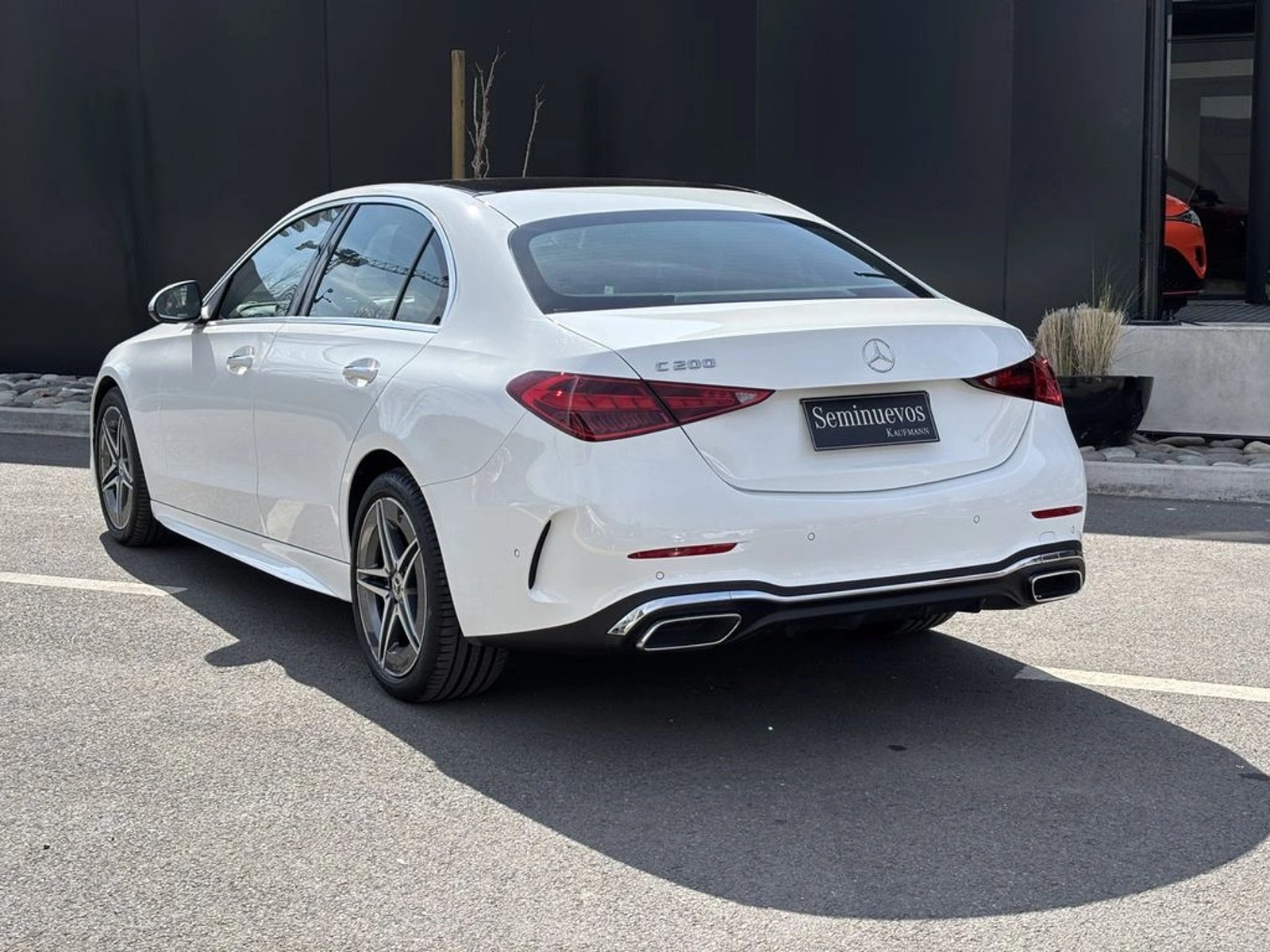 Mercedes-Benz C 200 2025 - Imagen 9 de 20