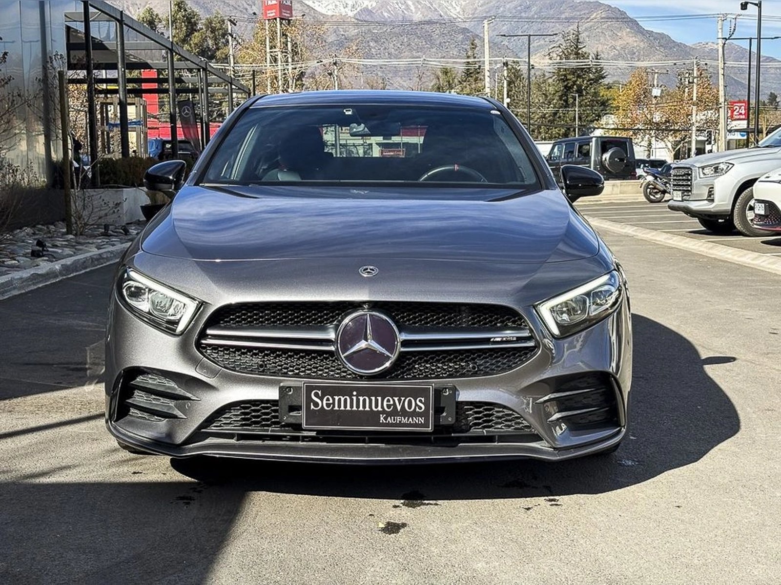 Mercedes-Benz A 35 2023 - Foto 2 de 20